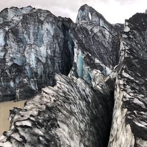 Meet your Posher, Ayah